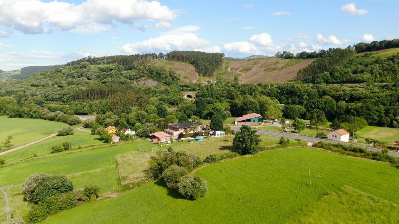 Casa Madrazo Con Piscina Y Parrillas Praves ภายนอก รูปภาพ