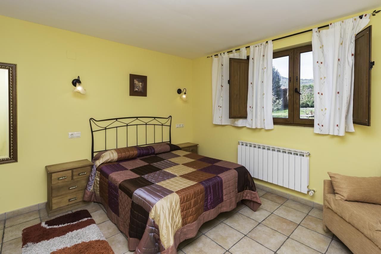 Casa Madrazo Con Piscina Y Parrillas Praves ภายนอก รูปภาพ